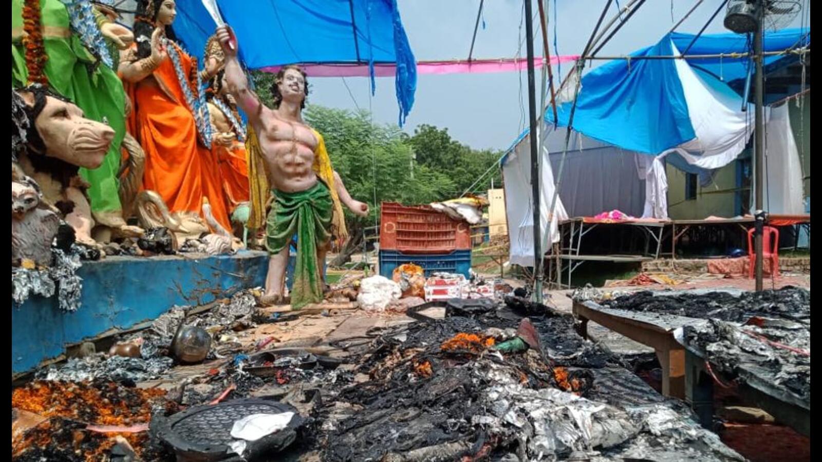 3 children among 5 killed in Bhadohi pandal fire