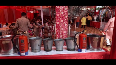 Pandals are being inspected for fire safety arrangements based on their size and location. (HT PHOTO) Pandals are being inspected for fire safety arrangements based on their size and location. (HT PHOTO)