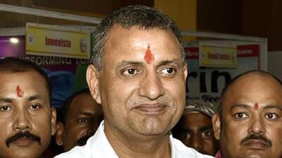 Former Bihar agriculture minister Sudhakar Singh on Monday addressed a gathering of farmers at Adhaura, a hilly region in Kaimur district. (HT File Photo/Santosh Kumar) Former Bihar agriculture minister Sudhakar Singh on Monday addressed a gathering of farmers at Adhaura, a hilly region in Kaimur district. (HT File Photo/Santosh Kumar)