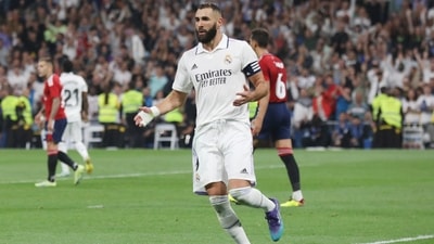 Real Madrid's Karim Benzema reacts after scoring a goal disallowed for offside&nbsp; (REUTERS)