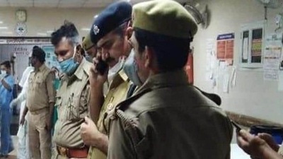 In order to reward the speedy effort by the Greater Noida police team, the DCP has announced a reward of ₹25,000 for all the officers involved in the operation. (Representative image) In order to reward the speedy effort by the Greater Noida police team, the DCP has announced a reward of ₹25,000 for all the officers involved in the operation. (Representative image)