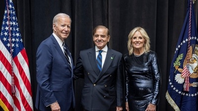 Pakistan prime minister Shehbaz Sharif with US President Joe Biden and First Lady Jill Biden (Twitter/Pak PM's office) Pakistan prime minister Shehbaz Sharif with US President Joe Biden and First Lady Jill Biden (Twitter/Pak PM's office)