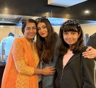 Aishwarya Rai and Aaradhya Bachchan with Suhasini (left). Aishwarya Rai and Aaradhya Bachchan with Suhasini (left).