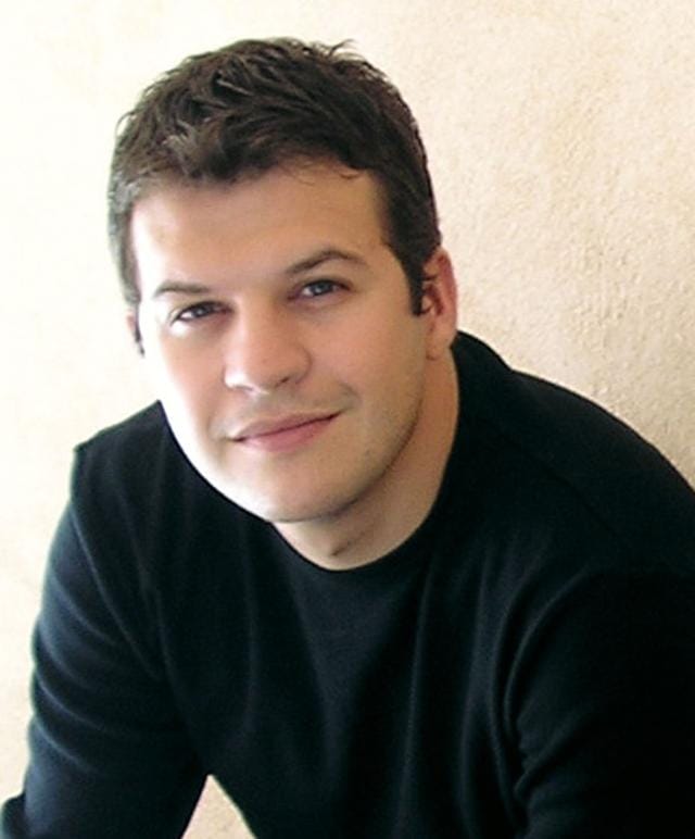 Author Guillaume Musso (Courtesy Hachette India) Author Guillaume Musso (Courtesy Hachette India)