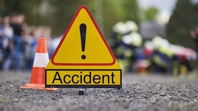 Bus carrying over 45 people falls into gorge in Uttarakhand's Pauri Garhwal district.&nbsp;