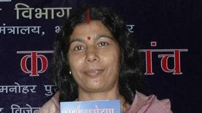 Santosh Yadav, 1st woman to scale Mt Everest twice, is chief guest at RSS event Santosh Yadav, 1st woman to scale Mt Everest twice, is chief guest at RSS event