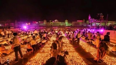 During last year’s Deepotsav, Ram Ki Paidi ghat in Ayodhya was illuminated with 9,41,551 diyas creating a Guinness record. (HT file) During last year’s Deepotsav, Ram Ki Paidi ghat in Ayodhya was illuminated with 9,41,551 diyas creating a Guinness record. (HT file)