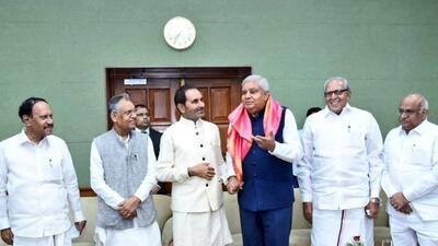 The VP was keen that there should be debates, discussions and meaningful exchanges. (Twitter | Vice President of India) The VP was keen that there should be debates, discussions and meaningful exchanges. (Twitter | Vice President of India)