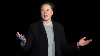 Elon Musk: Elon Musk gestures as he speaks during a press conference. (AFP)