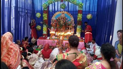 All-woman Durga Puja pandal in Ghaziabad a crowd puller All-woman Durga Puja pandal in Ghaziabad a crowd puller