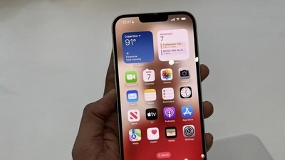 The iPhone 14 prices start ₹79,900. (Vishal Mathur / HT Photo) The iPhone 14 prices start ₹79,900. (Vishal Mathur / HT Photo)