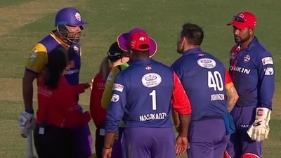 Yusuf Pathan and Mitchell Johnson were involved in an ugly physical exchange (Legends League Cricket) Yusuf Pathan and Mitchell Johnson were involved in an ugly physical exchange (Legends League Cricket)