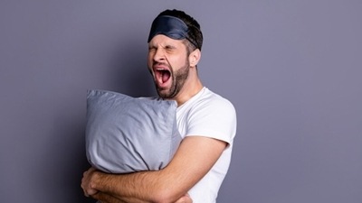 Working in night shift disrupts the entire sleep cycle, leading to massive changes, often sleeplessness. (Unsplash)