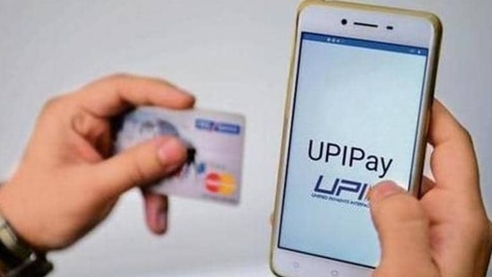 Payment through UPI had crossed <span class='webrupee'>?</span>10 lakh crore in May this year.(Mint file)