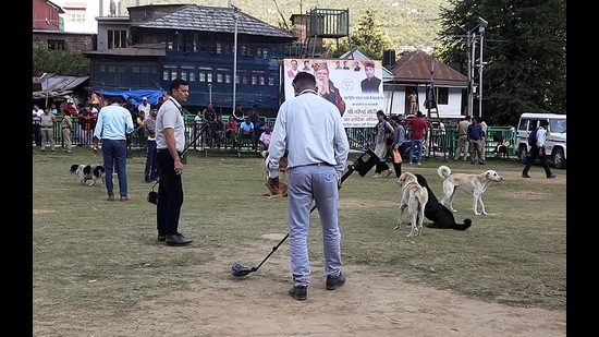 Security arrangements underway at the Dhalpur Ground where Prime Minister Narendra Modi will participate in the Kullu Dussehra celebrations on October 5, on Tuesday. (ANI) Security arrangements underway at the Dhalpur Ground where Prime Minister Narendra Modi will participate in the Kullu Dussehra celebrations on October 5, on Tuesday. (ANI)