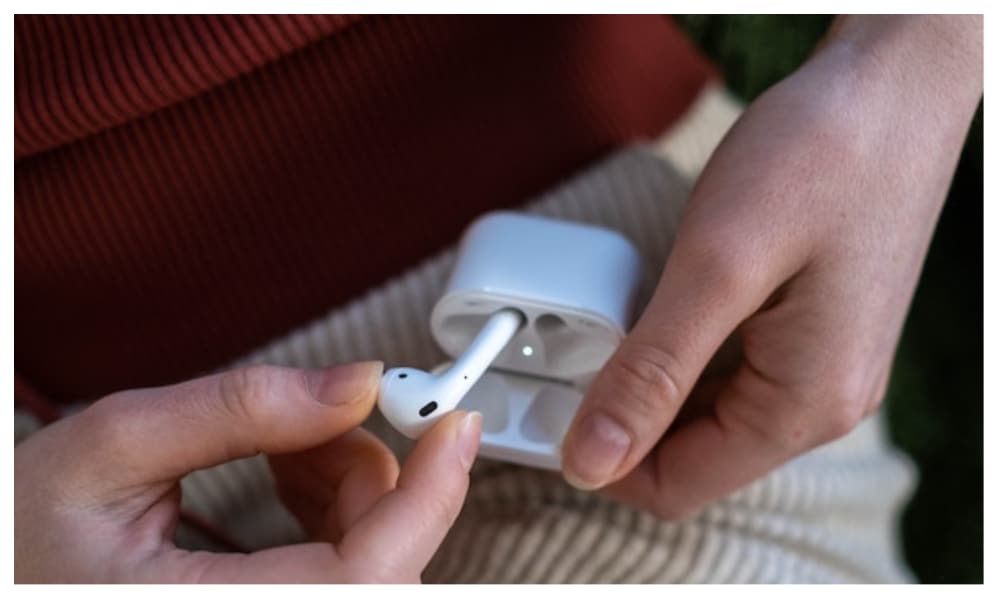 Best earbuds under ₹1,500 are pocket-friendly and of amazing quality. (Pexels) Best earbuds under ₹1,500 are pocket-friendly and of amazing quality. (Pexels)