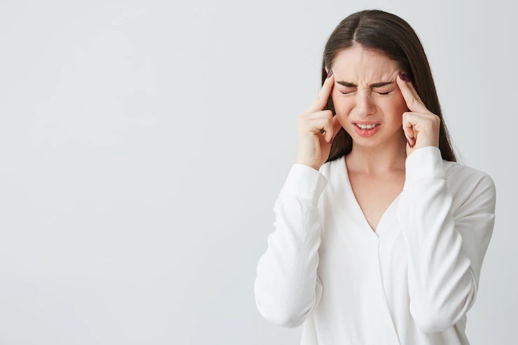Every shortcut has a side-effect and long-term painkiller abuse could lead to cardiovascular issues, damage your liver and can lead to several digestive issues. (Freepik) Every shortcut has a side-effect and long-term painkiller abuse could lead to cardiovascular issues, damage your liver and can lead to several digestive issues. (Freepik)