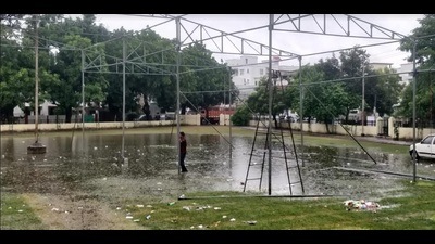 Heavy rain water-logged the Ramlila ground in Mahanagar area in Lucknow (HT Photo)