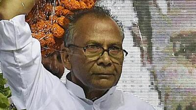 Tamradhwaj Sahu sought to clarify that he used the controversial word to refer to the roads. (HT File Photo/Raj K Raj) Tamradhwaj Sahu sought to clarify that he used the controversial word to refer to the roads. (HT File Photo/Raj K Raj)