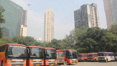 Mumbai, India - 19 Oct. 2017: Maharashtra State Road Transport Corporation (MSRTC) buses parked inside Parel depot as the ST strike continues on 3rd day, in Mumbai, India, on Thursday, Oct 19, 2017. (Photo by Bhushan Koyande/HT) (Hindustan Times) Mumbai, India - 19 Oct. 2017: Maharashtra State Road Transport Corporation (MSRTC) buses parked inside Parel depot as the ST strike continues on 3rd day, in Mumbai, India, on Thursday, Oct 19, 2017. (Photo by Bhushan Koyande/HT) (Hindustan Times)