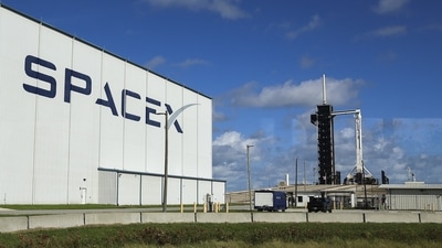 SpaceX's Falcon 9 rocket with the Dragon spacecraft atop is seen. (AFP) SpaceX's Falcon 9 rocket with the Dragon spacecraft atop is seen. (AFP)