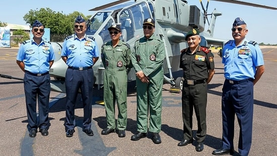 Defence minister Rajnath Singh with CDS General Anil Chauhan and IAF chief Air Chief Marshal Vivek Ram Chaudhari.(Twitter/Rajnath Singh)