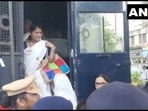 Police detain workers of Bharat Mukti Morcha in Nagpur, Maharashtra.&nbsp;