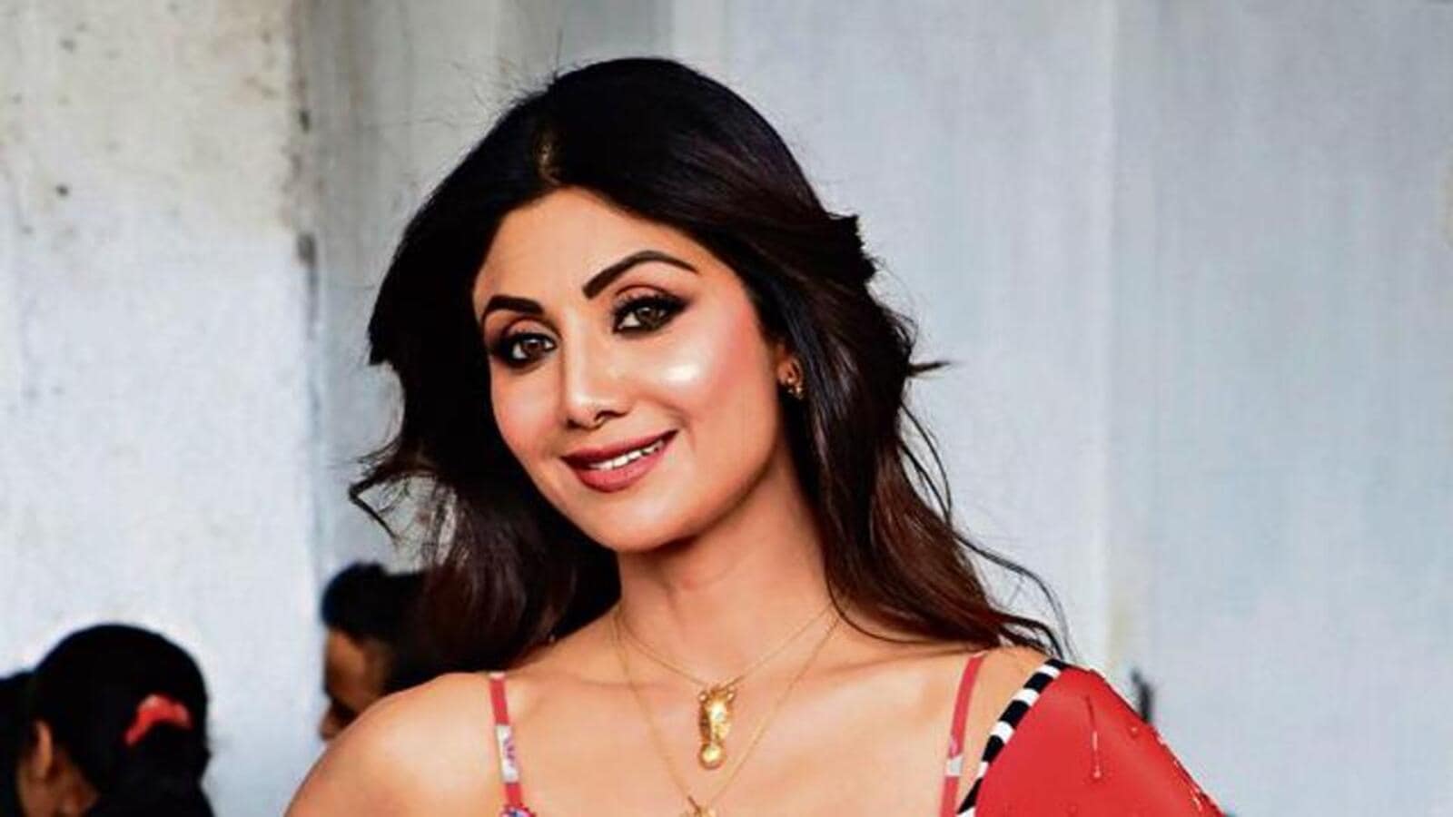 Shilpa Shetty Kundra is slowly- and literally- getting back on her feet