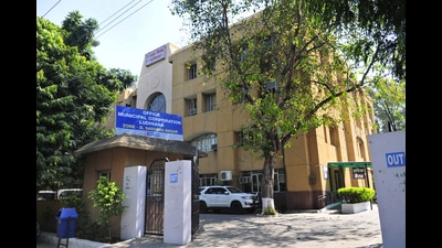 A total of ₹1,693.37 crore will be spent on the project in the first phase over a period of 10 years, of which ₹270.73 crore will be for maintenance. The proposal security will be ₹12.4 crore. The project was given the green signal during the Ludhiana MC general House meeting held recently. (HT File) A total of ₹1,693.37 crore will be spent on the project in the first phase over a period of 10 years, of which ₹270.73 crore will be for maintenance. The proposal security will be ₹12.4 crore. The project was given the green signal during the Ludhiana MC general House meeting held recently. (HT File)