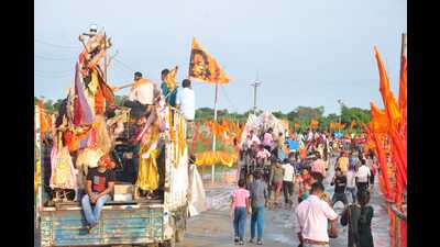 People going on a tractor trolley for idol immersion. (Pic for representation)