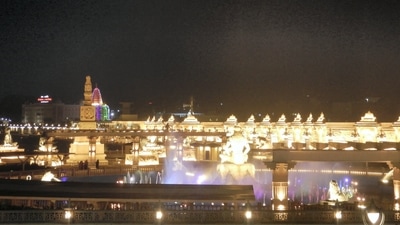 Illuminated corridor titled 'Mahakal Lok', in Ujjain, Tuesday, October 4. (PTI) Illuminated corridor titled 'Mahakal Lok', in Ujjain, Tuesday, October 4. (PTI)