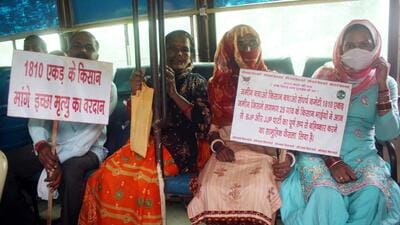The farmers from Manesar are protesting against the acquisition of 1,810 acres in Kasan, Sehrawan and Kukdola by the state government and demanding that either the government pay them market rates or release their land. The acquisition process was initiated in 2010 but it got delayed due to legal issues. (ANI) The farmers from Manesar are protesting against the acquisition of 1,810 acres in Kasan, Sehrawan and Kukdola by the state government and demanding that either the government pay them market rates or release their land. The acquisition process was initiated in 2010 but it got delayed due to legal issues. (ANI)