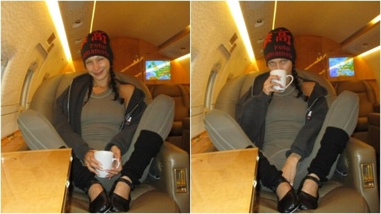 &nbsp;Bella Hadid’s grey ensemble for flight is the level of comfort we need(Instagram/@bellahadid)