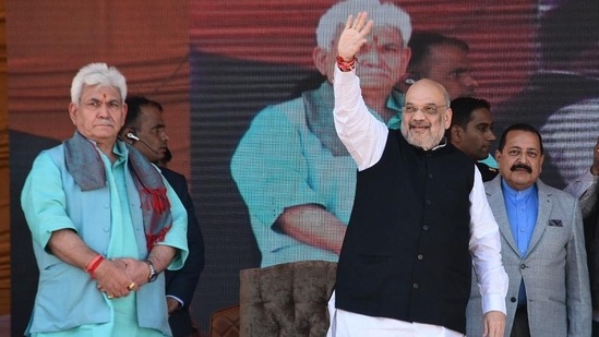 Home minister Amit shah arrives in Baramulla, Jammu and Kashmir. (Photo By Waseem Andrabi/Hindustan Times)