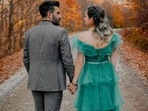 Here's how to fall in love with a stranger(O Ğ U Z H A N ➳ Y A V U Z) Here's how to fall in love with a stranger(O Ğ U Z H A N ➳ Y A V U Z)
