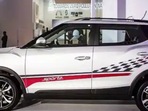 Mahindra's XUV300 Sportz (Image courtesy: Live Hindustan)