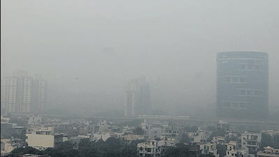 sealed several shops and vends illegally operated from basements and ground floors of residential units in U-16, U-19, U-35, U-36, and U-37 lanes in DLF phase three. (HT Archive) sealed several shops and vends illegally operated from basements and ground floors of residential units in U-16, U-19, U-35, U-36, and U-37 lanes in DLF phase three. (HT Archive)