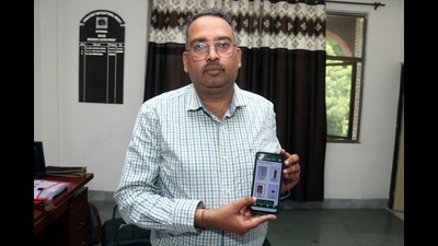 Prof Ashish Baldi with Artificial Intelligence-based adulteration detection technique in spices at Maharaja Ranjit Singh Punjab Technical University in Bathinda.Punjab,on Friday,October 07,2022.(Photo by Sanjeev Kumar/Hindustan Times) (Hindustan Times (Sanjeev Kumar) ) Prof Ashish Baldi with Artificial Intelligence-based adulteration detection technique in spices at Maharaja Ranjit Singh Punjab Technical University in Bathinda.Punjab,on Friday,October 07,2022.(Photo by Sanjeev Kumar/Hindustan Times) (Hindustan Times (Sanjeev Kumar) )