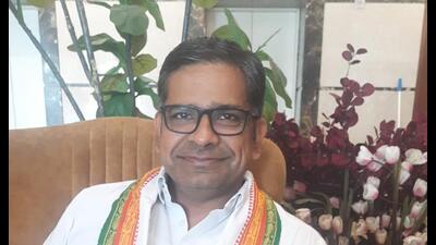 BJP turncoat Satinder Singh is AAP’s candidate for Adampur bypoll