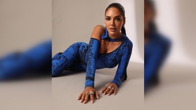 Esha Gupta's bodysuit is from the Fall Winter 22-23 collection of the international clothing line Balestra. (Instagram/@egupta) Esha Gupta's bodysuit is from the Fall Winter 22-23 collection of the international clothing line Balestra. (Instagram/@egupta)
