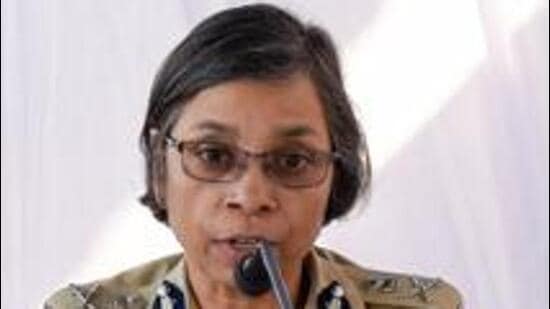 The Pune police on Wednesday filed a closure report in a criminal case against senior IPS officer Rashmi Shukla (in pic) in which she was accused of tapping the phone of state Congress chief Nana Patole. (HT FILE)