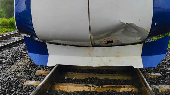 The Western Railways is planning to install fences along the Gandhinagar-Mumbai route, after the newly-launched Vande Bharat Express train suffered minor damages by colliding with cattle. (PTI)