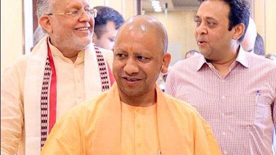 Lucknow, India-Sep 19, 2022: UP Chief Minister Yogi Adityanath along with other legislative members arrive for the first day of the monsoon session at the UP assembly in Lucknow, Uttar Pradesh, on Monday September 19, 2022. (HT Photo)
