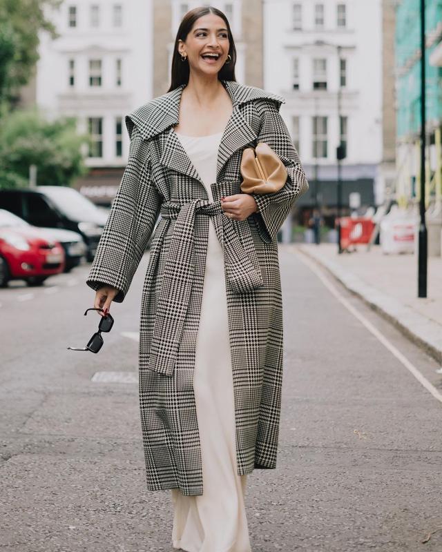 Sonam Kapoor Ahuja dons a layered trench coat (Photo: Instagram)
