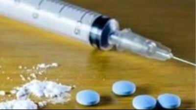 Auto-rickshaw driver arrested with 14 gram heroin and woman with 10 gram heroin. Bihar man nabbed with 51.1 kg poppy husk. (HT File)