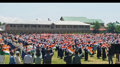 Jammu and Kashmir’s Pulwama district has grabbed the top slot in district good governance index (DGGI) 2021-22 in the union territory, officials said on Saturday. (ANI file) Jammu and Kashmir’s Pulwama district has grabbed the top slot in district good governance index (DGGI) 2021-22 in the union territory, officials said on Saturday. (ANI file)