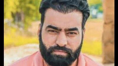 Taking a U-turn, the Tarn Taran police on Saturday declared gangster-turned-politician Lakhwinder Singh, alias Lakha Sidhana, innocent in the cross-border arms and drugs smuggling, and extortion case which was registered at the Harike police station around a month ago. (HT File Photo) Taking a U-turn, the Tarn Taran police on Saturday declared gangster-turned-politician Lakhwinder Singh, alias Lakha Sidhana, innocent in the cross-border arms and drugs smuggling, and extortion case which was registered at the Harike police station around a month ago. (HT File Photo)