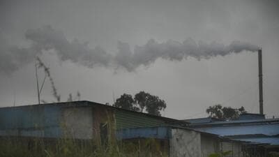 Ghaziabad, India - October 08: Smoke rises from a factory chimney on the Bhool Garhi road, in Ghaziabad, India, on Saturday, October 08. 2022. (Photo by Sakib Ali /Hindustan Times)