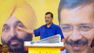 Delhi chief minister Arvind Kejriwal speaks during a public meeting in Dahod, Gujarat. (PTI) Delhi chief minister Arvind Kejriwal speaks during a public meeting in Dahod, Gujarat. (PTI)