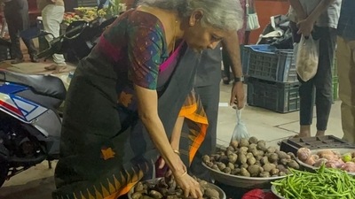 Sitharaman at the Mylapore locality of Chennai. (@nsitharamanoffc) Sitharaman at the Mylapore locality of Chennai. (@nsitharamanoffc)